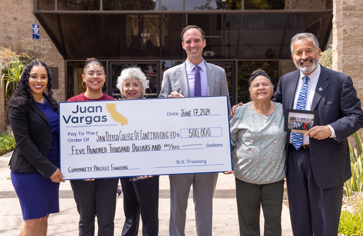 SDCCE President Dr. Tina King, SDCCD Board of Trustee Marìa Nieto Senour, SDCCD Chancellor Gregory Smith, SDCCE Student Welder Andrea Rosas, Community Member, and Congressman Juan Vargas During June 17th News Conference at the Educational Cultural Complex.